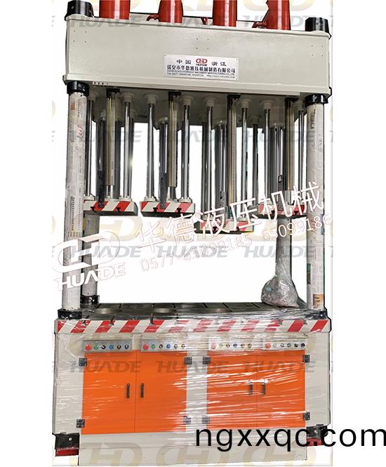 華悳液壓機(ji)械製造 提供(gong)安全、便(bian)捷的液壓機設備及自動化(hua)設備