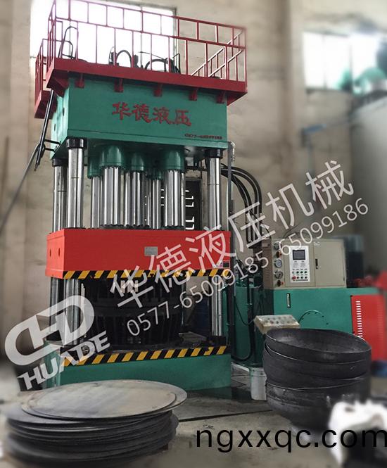 HDY封(feng)頭拉(la)伸液壓機